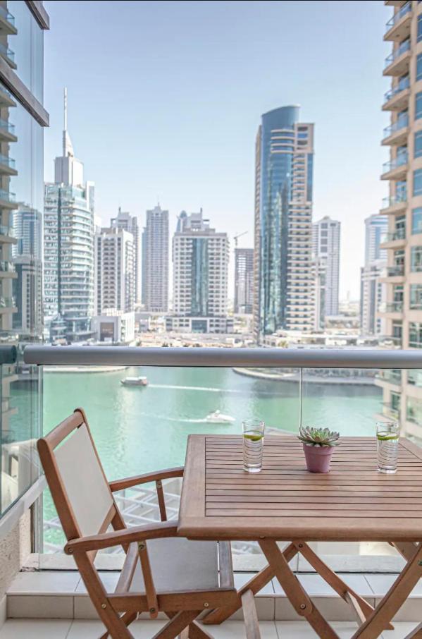 Nasma Luxury Stays - Pastel-Colored Apt With Jaw-Dropping Marina Views Дубай Экстерьер фото