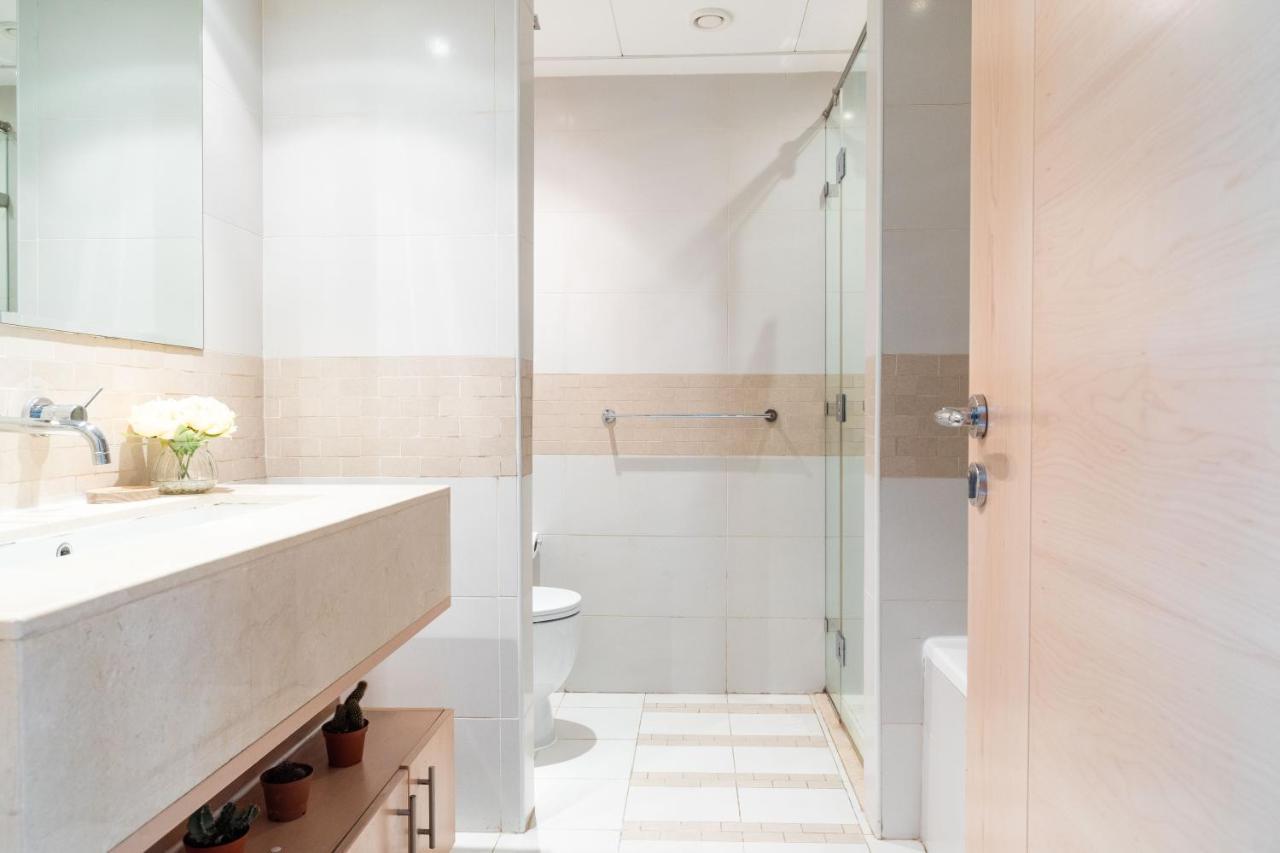 Nasma Luxury Stays - Pastel-Colored Apt With Jaw-Dropping Marina Views Дубай Экстерьер фото